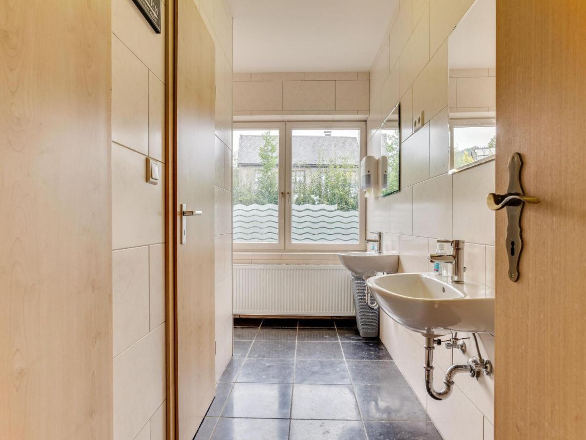 Cosy Holiday Home With Terrace In Winterberg Exteriör bild